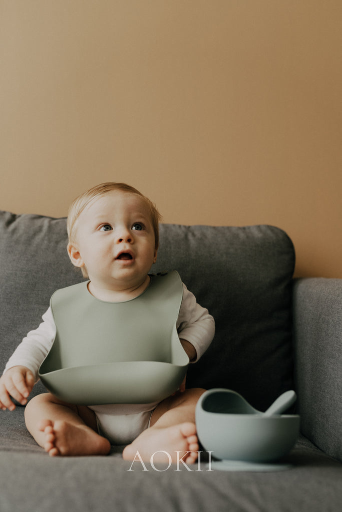 Food-grade silicone baby feeding bowl, BPA-free and PVC-free