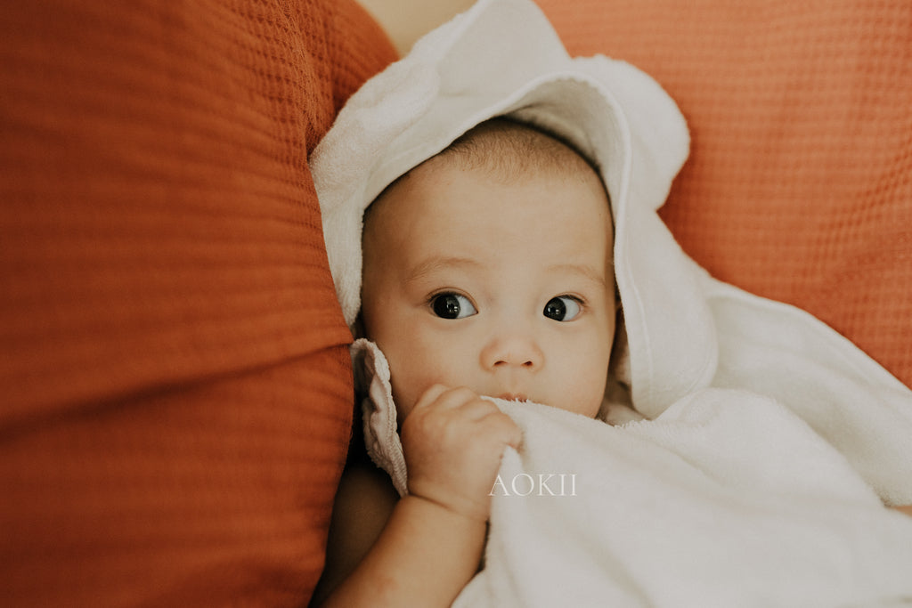 Bamboo hooded children's bath towels