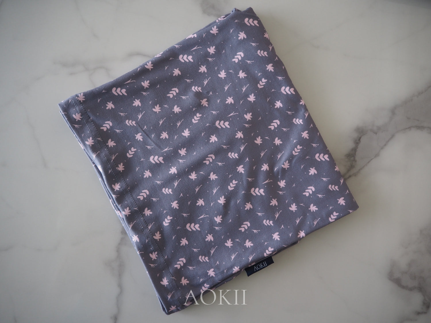 Organic soft nursing cover for breastfeeding and baby shower gifts