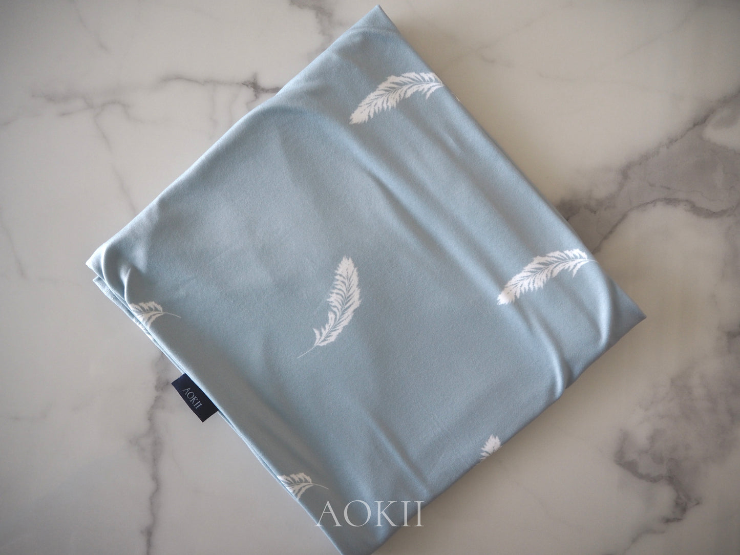 Organic soft nursing cover for breastfeeding and baby shower gifts