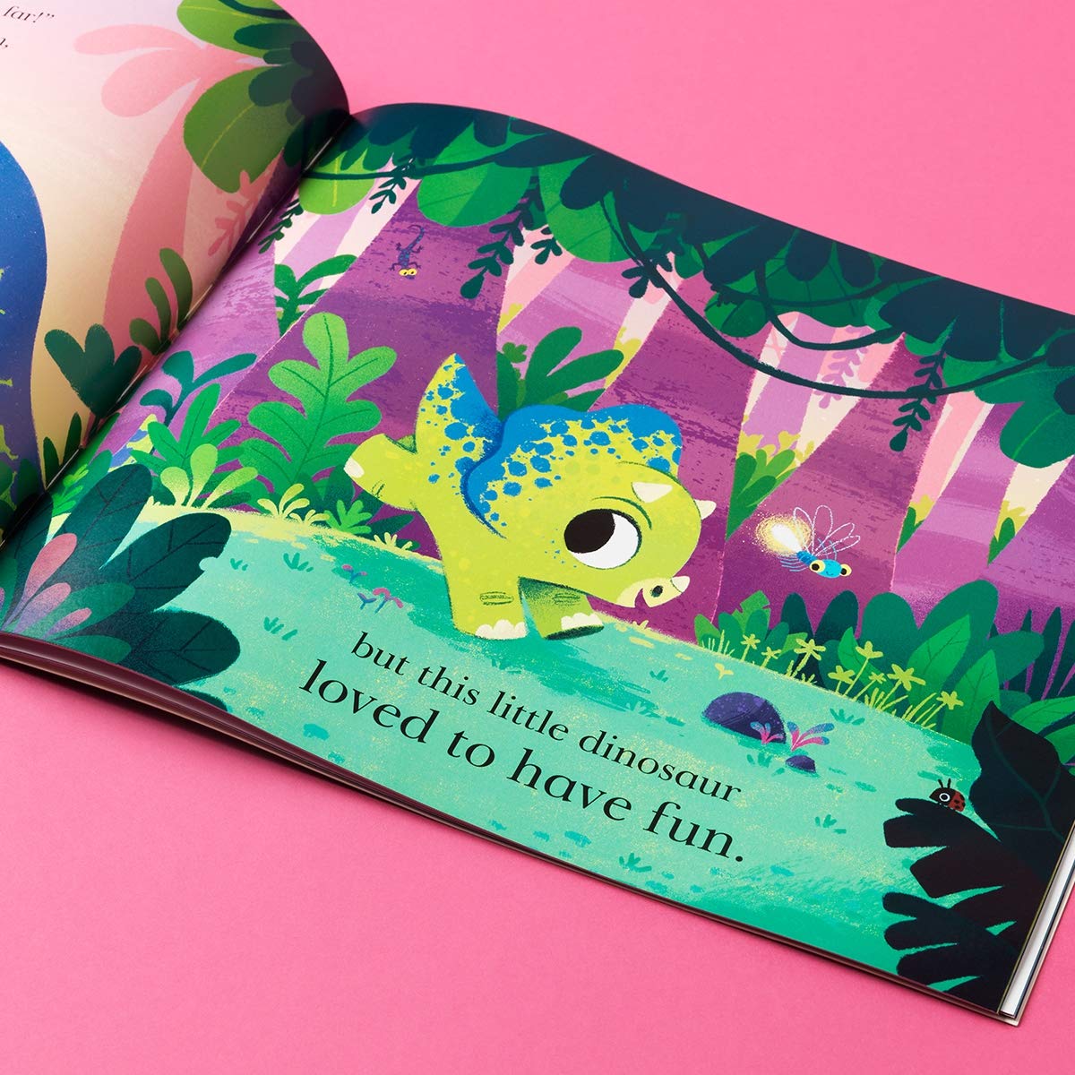 Interactive children's books with puzzles, lift-the-flap and peek-through options for an enjoyable pre-bedtime read! Ten Minutes to Bed Little Dinosaur